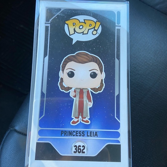 Princess Leia Empire Strikes Back Funko pop - Picture 4 of 7